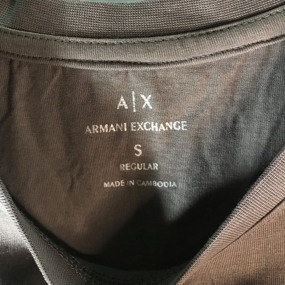 Armani exchange tshirt for men size s - Picture 3 of 4